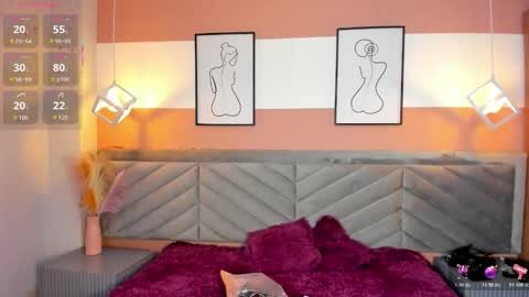 Mia  online show from January 2026 09:07:02 PM