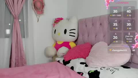 Snapshot of valentine_sweety chatting on May 2026 12:51:02 AM Valentine online show from May 2026 12:51:02 AM