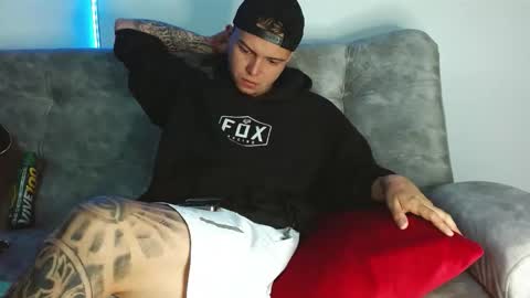 Nick online show from December 2025 12:25:02 PM