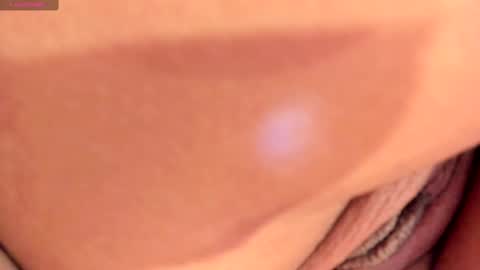 Vale Toro  online show from February 2025 01:32:01 PM