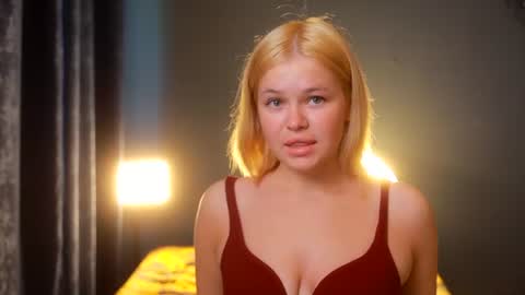 valeri______ online show from July 2026 07:14:02 AM