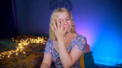 valeri______ online show from July 2026 08:13:02 AM