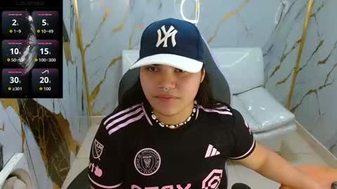 valeri_harpers4 online show from April 2026 02:23:02 AM