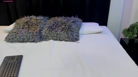 valeri_tafur online show from January 2025 10:53:02 AM