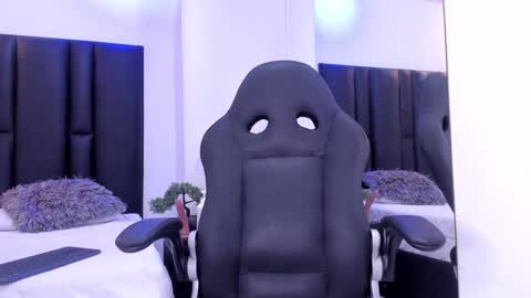 valeri_tafur online show from January 2025 04:55:02 PM