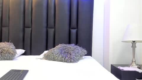 valeri_tafur online show from February 2025 10:41:01 AM