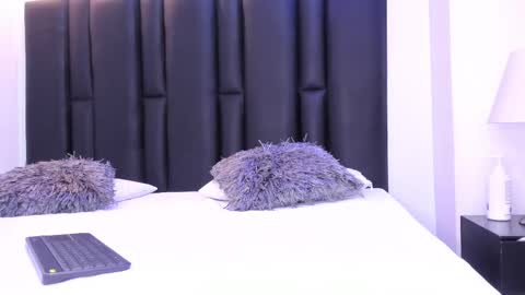 valeri_tafur online show from March 2025 10:52:01 AM