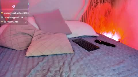 valeria_carter_ online show from December 2025 01:13:01 AM