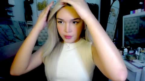 Snapshot of valeria_nikia chatting on May 2026 11:38:02 AM VALERIA online show from May 2026 11:38:02 AM