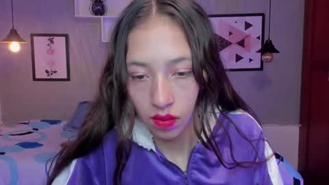 Snapshot of valeria_rossi7 chatting on February 2025 05:43:01 PM Valeria online show from February 2025 05:43:01 PM