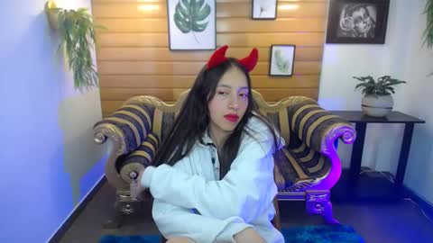 Snapshot of valeria_rossi7 chatting on February 2025 06:00:01 PM Valeria online show from February 2025 06:00:01 PM