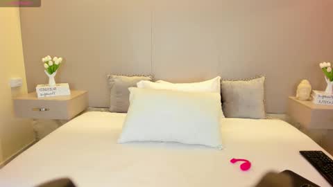 ValeriaGarciax online show from February 2026 12:02:01 PM