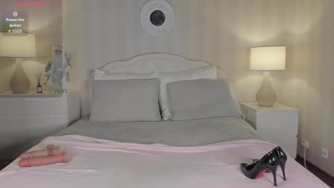 Valeria online show from December 2025 05:38:02 AM