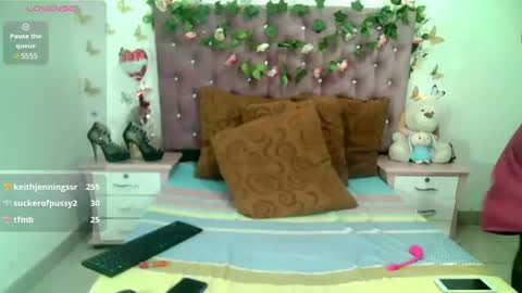 La valerie26 online show from March 2025 07:47:02 AM