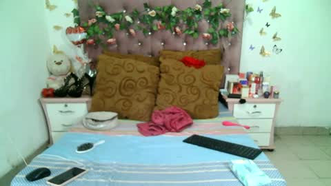 La valerie26 online show from September 2025 12:58:02 AM