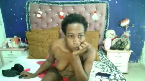 La valerie26 online show from December 2025 12:43:01 PM