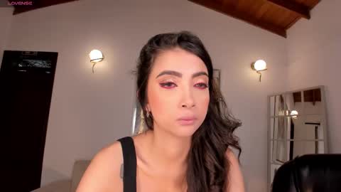 Vale  online show from December 2025 12:10:01 PM