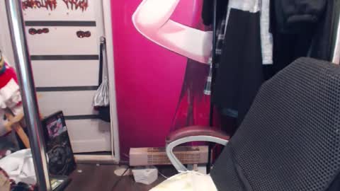 ValeriaXKiss online show from December 2024 06:26:01 PM