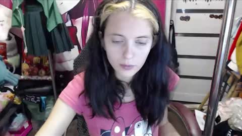 ValeriaXKiss online show from December 2025 05:51:02 PM