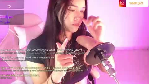 Snapshot of valeribell1 chatting on June 2026 03:25:01 AM Valeri online show from June 2026 03:25:01 AM