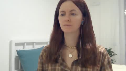 Snapshot of valerie_rose777 chatting on February 2025 07:03:01 PM valerie_rose777 online show from February 2025 07:03:01 PM