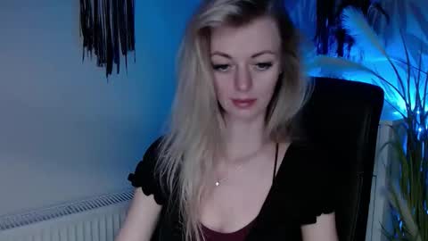 Valerie  online show from March 2026 10:16:01 PM