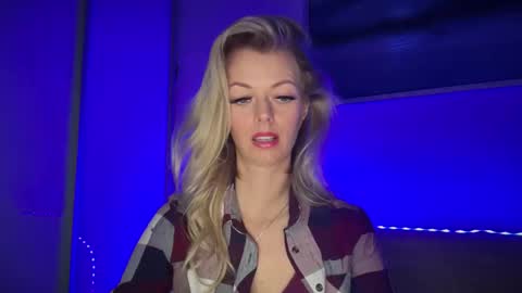 Valerie  online show from April 2026 05:30:01 PM