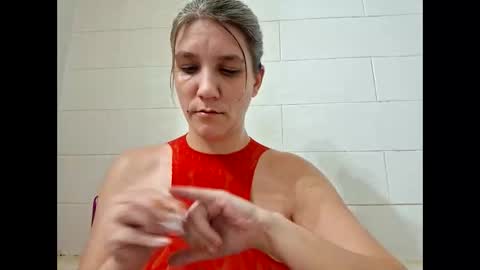 ValerieRayne online show from February 2026 05:50:01 AM