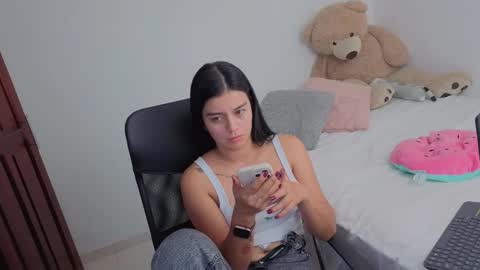 Juli C online show from March 2026 01:55:01 AM