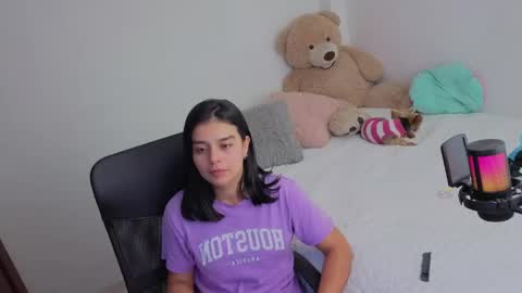 Snapshot of valerihouse_ chatting on June 2026 02:27:01 AM valerihouse_ online show from June 2026 02:27:01 AM