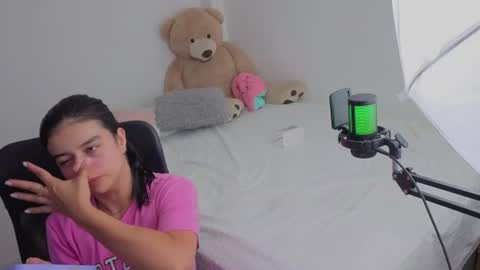 valerihouse_ online show from August 2026 01:42:01 AM