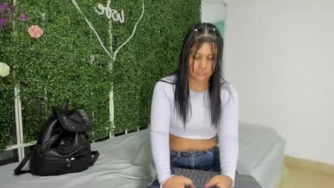 Snapshot of valery_021 chatting on February 2025 11:16:02 AM Valery online show from February 2025 11:16:02 AM
