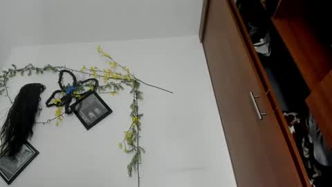 Snapshot of valery_honey_ chatting on July 2026 06:16:02 PM valery_honey_ online show from July 2026 06:16:02 PM