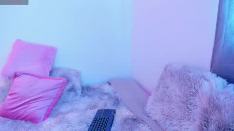 Snapshot of valery_kils chatting on April 2026 01:09:02 PM VALERY online show from April 2026 01:09:02 PM