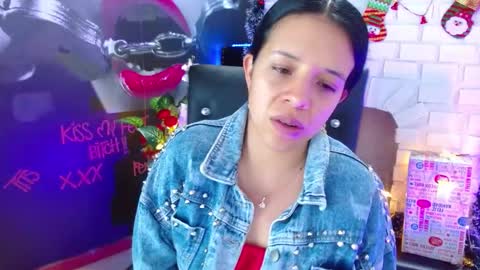 Snapshot of valery_meer_ chatting on December 2024 12:49:01 PM Valeria online show from December 2024 12:49:01 PM