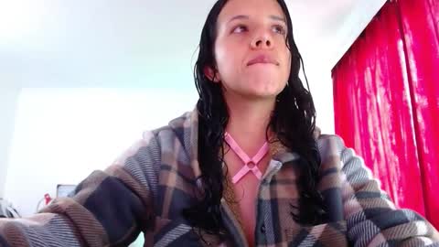 Snapshot of valery_meer_ chatting on February 2026 12:05:02 PM Valeria online show from February 2026 12:05:02 PM