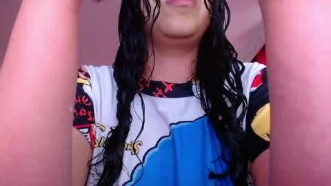Snapshot of valery_meer_ chatting on April 2026 12:04:01 PM Valeria online show from April 2026 12:04:01 PM