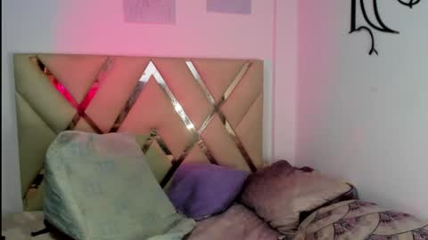 Snapshot of valery_sweet04 chatting on May 2026 07:15:01 PM valery_sweet04 online show from May 2026 07:15:01 PM