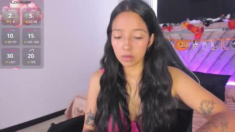 Val online show from October 2025 11:55:01 AM