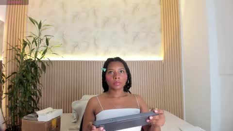 Valery  online show from November 2025 12:15:01 PM