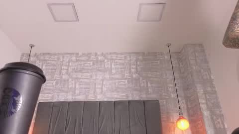 valerykat_ online show from October 2025 11:09:02 AM