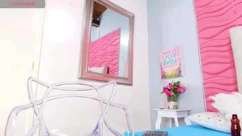 valery online show from January 2025 04:05:01 AM