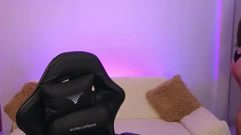 Valery online show from November 2025 09:05:02 PM