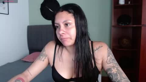 valevicious online show from April 2026 01:14:01 PM