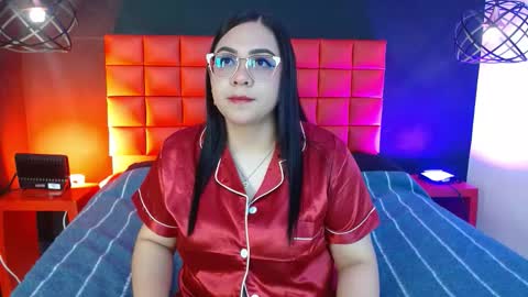 Valkirye  online show from March 2026 11:15:02 AM