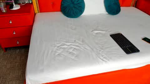 Valerie Val V online show from October 2025 05:39:02 AM