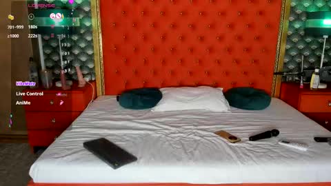 Valerie Val V online show from November 2025 02:42:01 PM