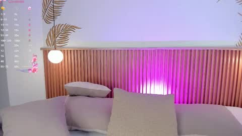 valleriie_ online show from February 2026 02:47:01 PM