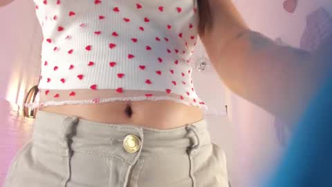 Snapshot of valloletsamar chatting on February 2025 11:17:02 AM Vallolet Peach online show from February 2025 11:17:02 AM