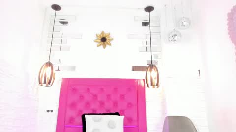 Snapshot of valloletsamar chatting on March 2025 11:03:01 AM Vallolet Peach online show from March 2025 11:03:01 AM